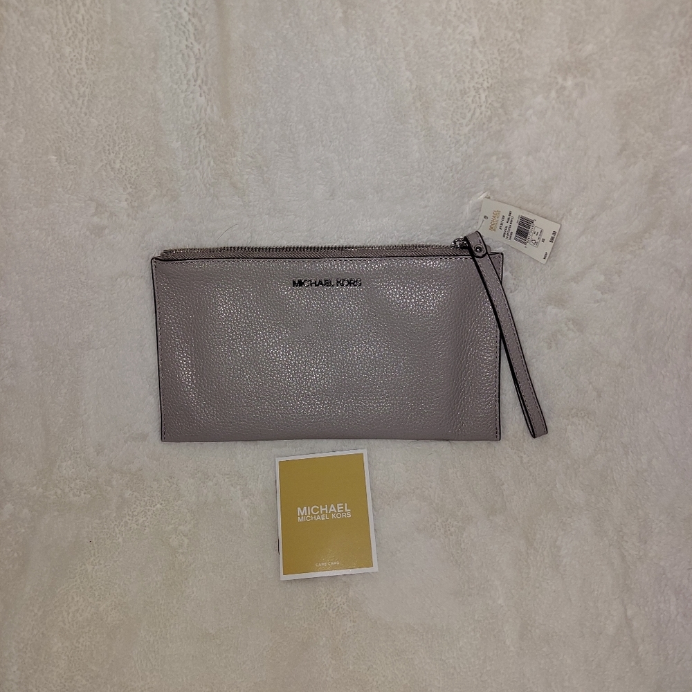 Michael Kors pouch